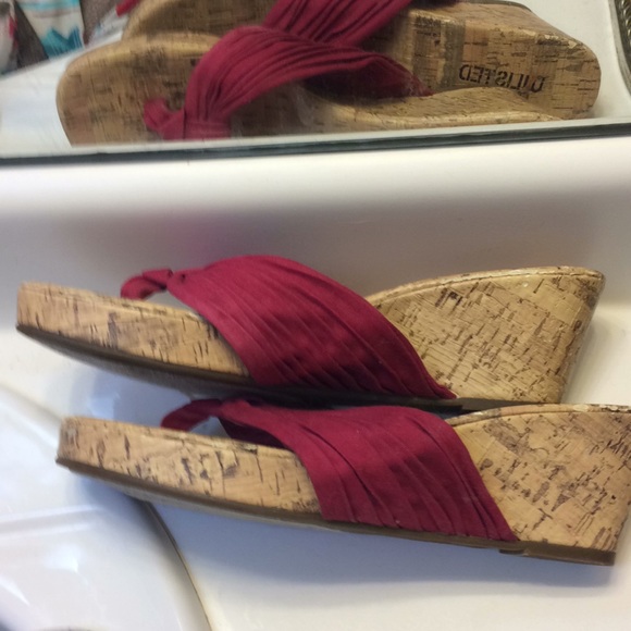 Violet red Unlisted wedges - Picture 3 of 6